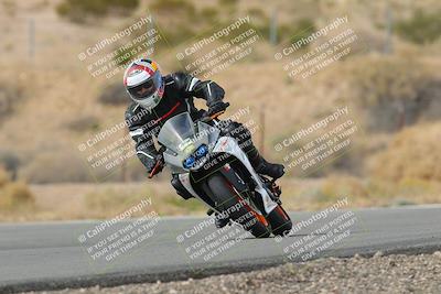 media/Nov-04-2023-2WTD (Sat) [[147bbb9217]]/B Group/1220pm (Outside Turn 2)/
